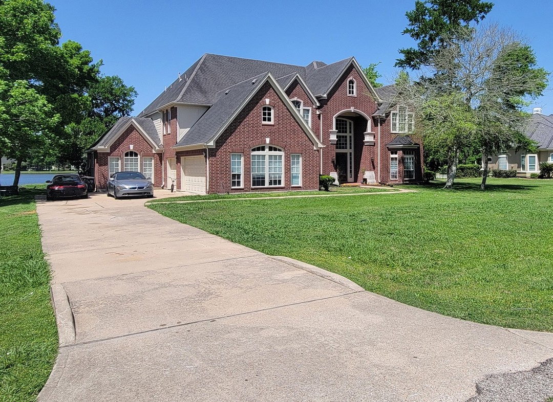 Kings Forest Ln, Richmond, TX 77469