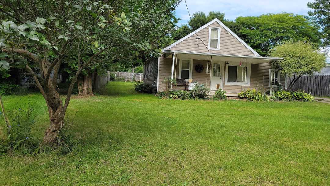Van Lieu St, Charlotte, MI 48813 #1