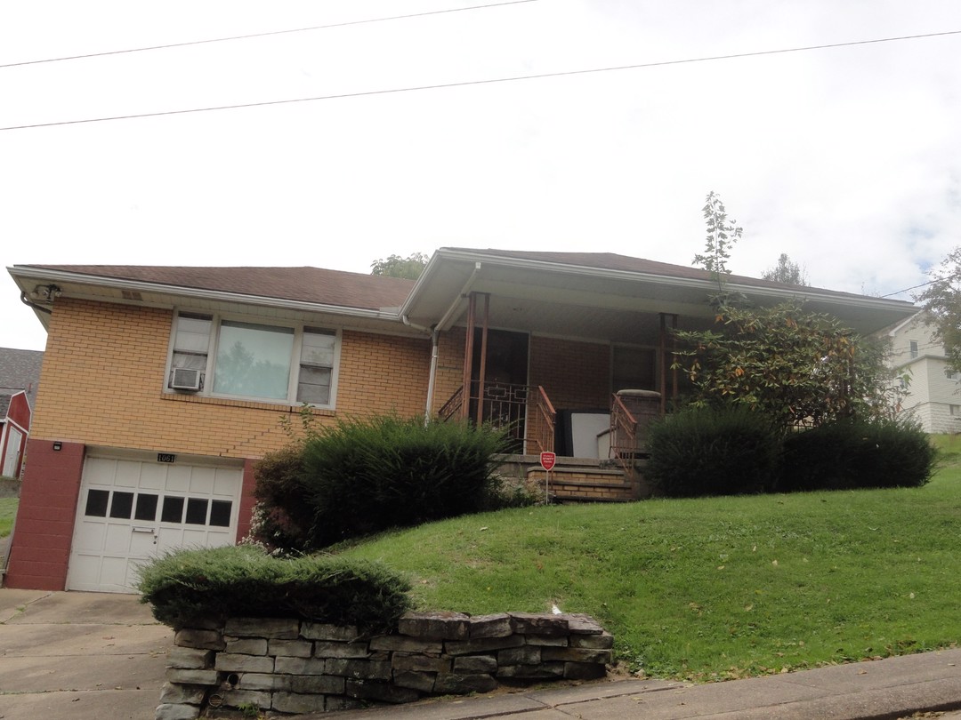 1061 Grant Ave, Monessen, PA 15062 ServiceLink Auction