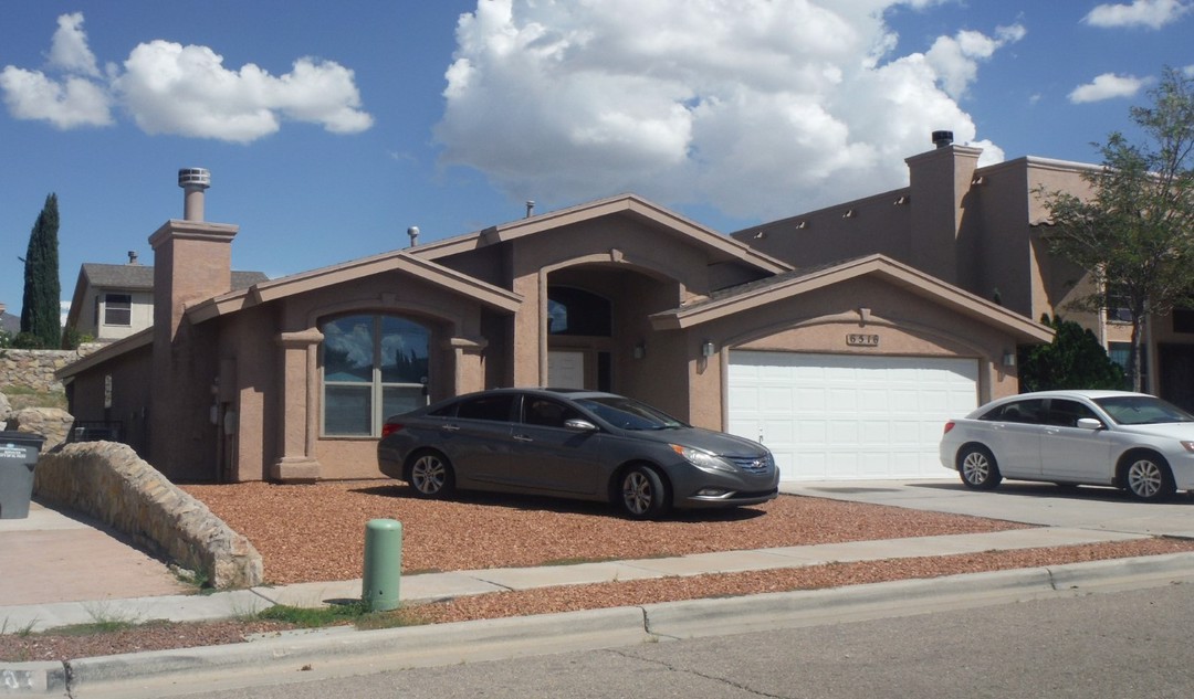 Berringer St, El Paso, TX 79932 #1
