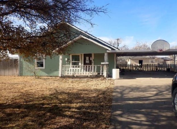 Hale County property