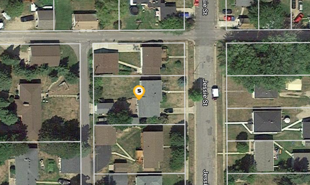 Jessie St, Marble, MN 55764