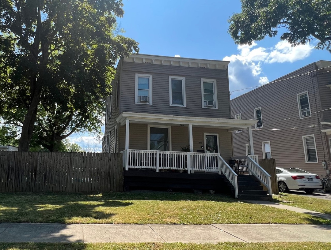 Mereline Ave, Albany, NY 12209