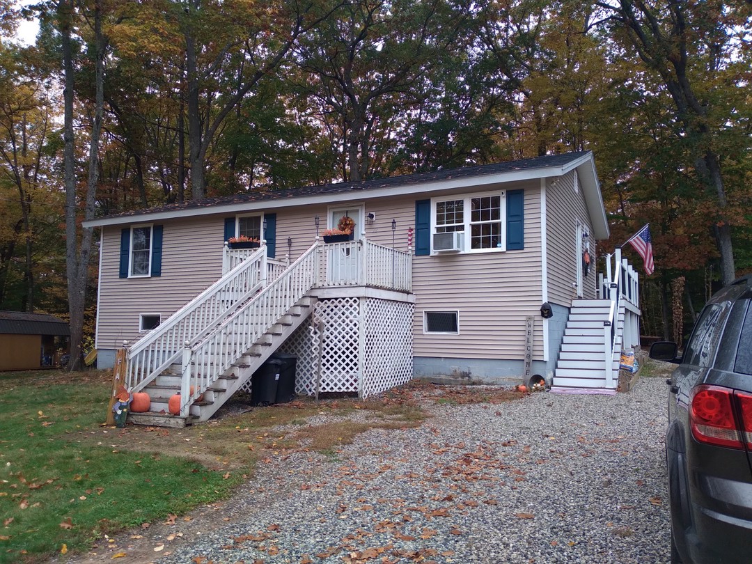 Hampshire Ct, Center Barnstead, NH 03225 #1