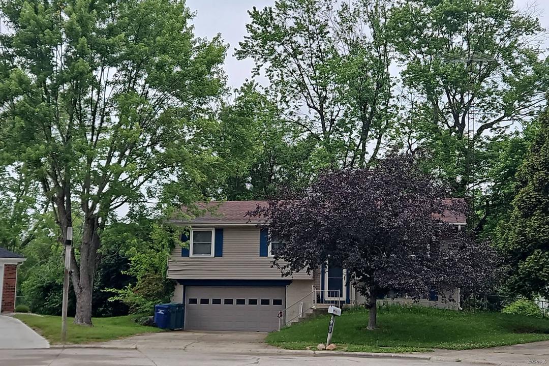 Emerald Cir, Richmond, IN 47374 #1