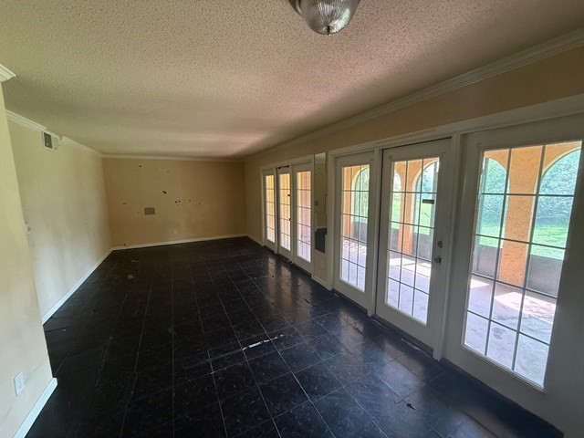6552 La Mirada Dr photo 9