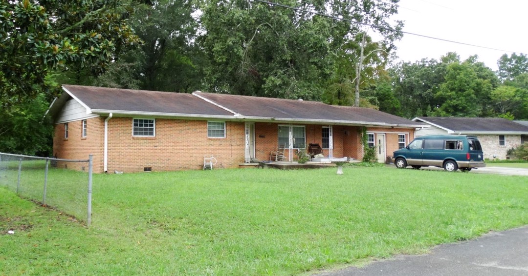 Oxford Dr, Hixson, TN 37343 #1
