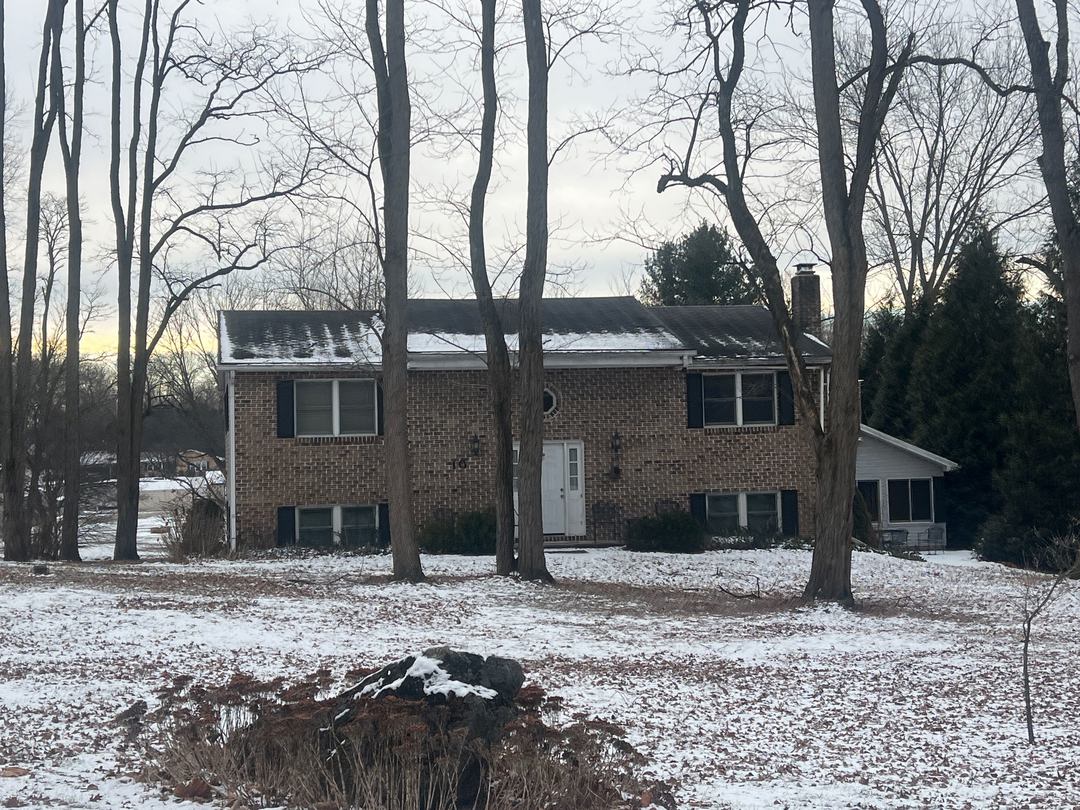 10 Woodcrest Dr<br>Carlisle &middot; PA &middot; 17015<br>Cumberland County