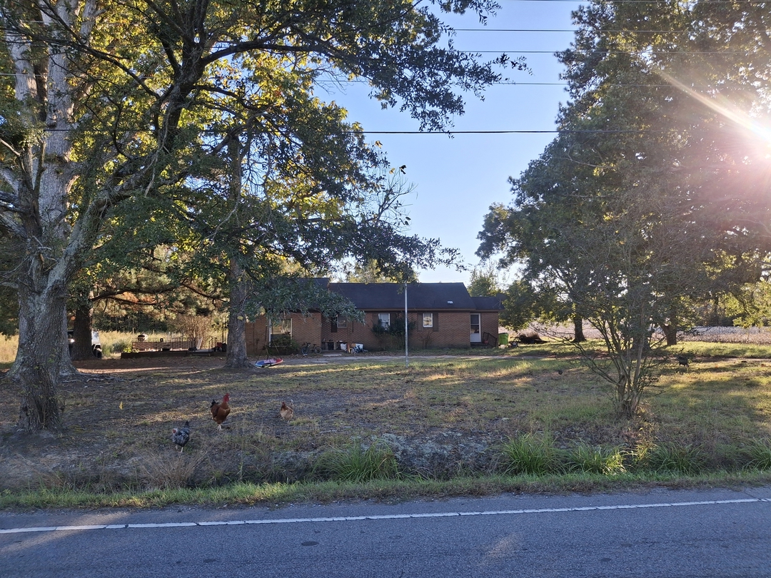 10774 Highway 903<br>Halifax &middot; NC &middot; 27839<br>Halifax County